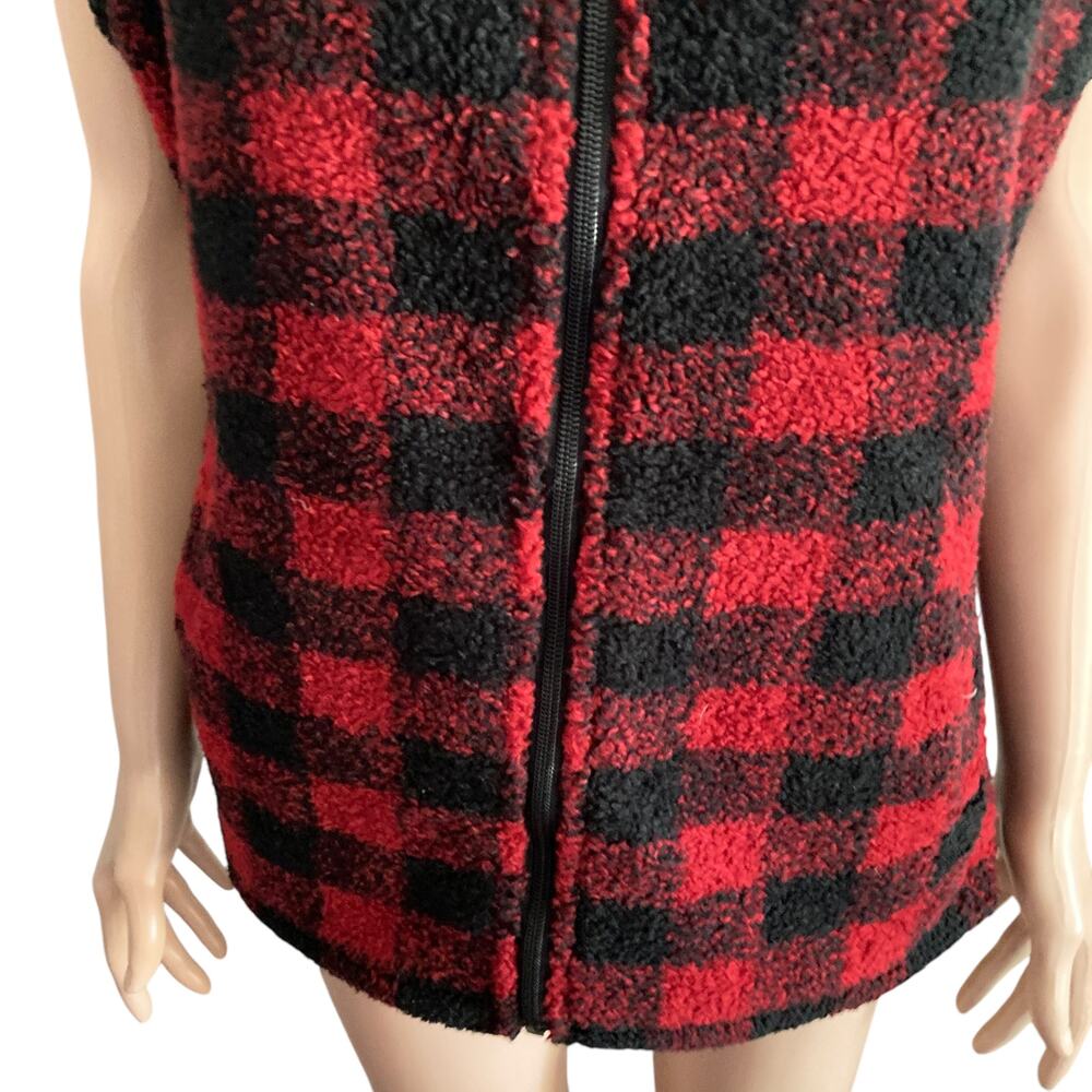 Woolrich Vest Womens Medium Tartan Black Red Plaid Faux Fur Collar - Picture 8 of 11